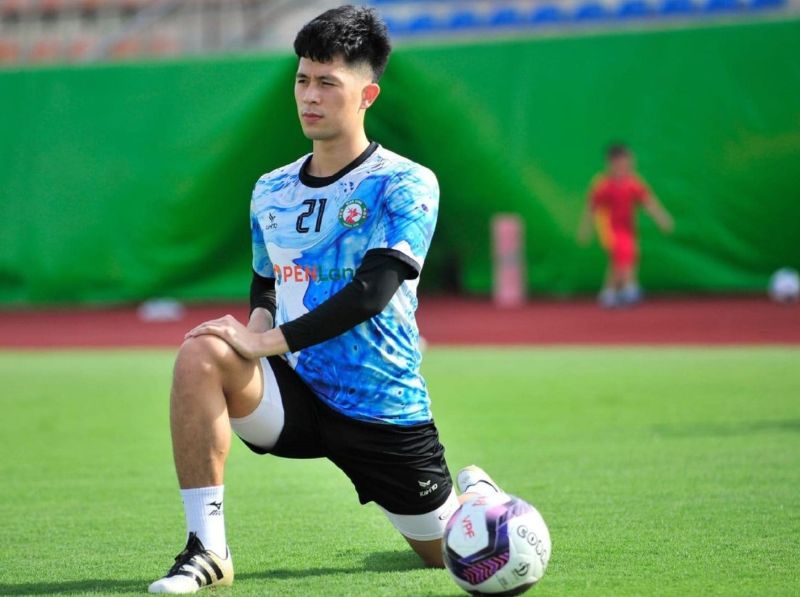 Dù đối mặt với nhiều chấn thương nghiêm trọng, anh vẫn không từ bỏ và nỗ lực trở lại mạnh mẽ