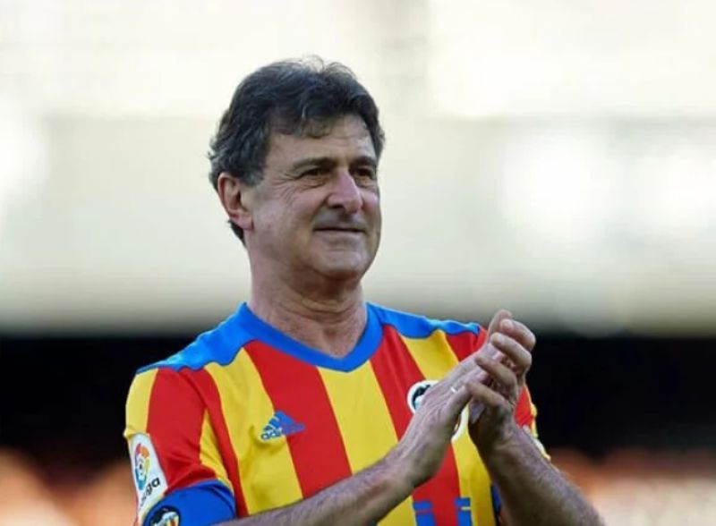 Mario Kempes – “El Matador” với mái tóc dàiMario Kempes – “El Matador” với mái tóc dài